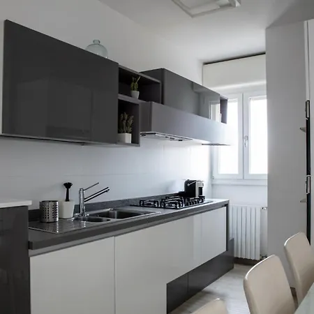 Dehomes - Porta Genova Luxury Stay Milan Exterior photo